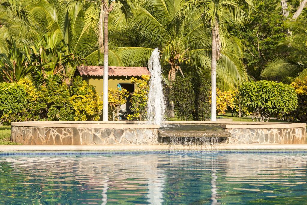 Hotel Guanacaste Lodge Playa Flamingo Bagian luar foto
