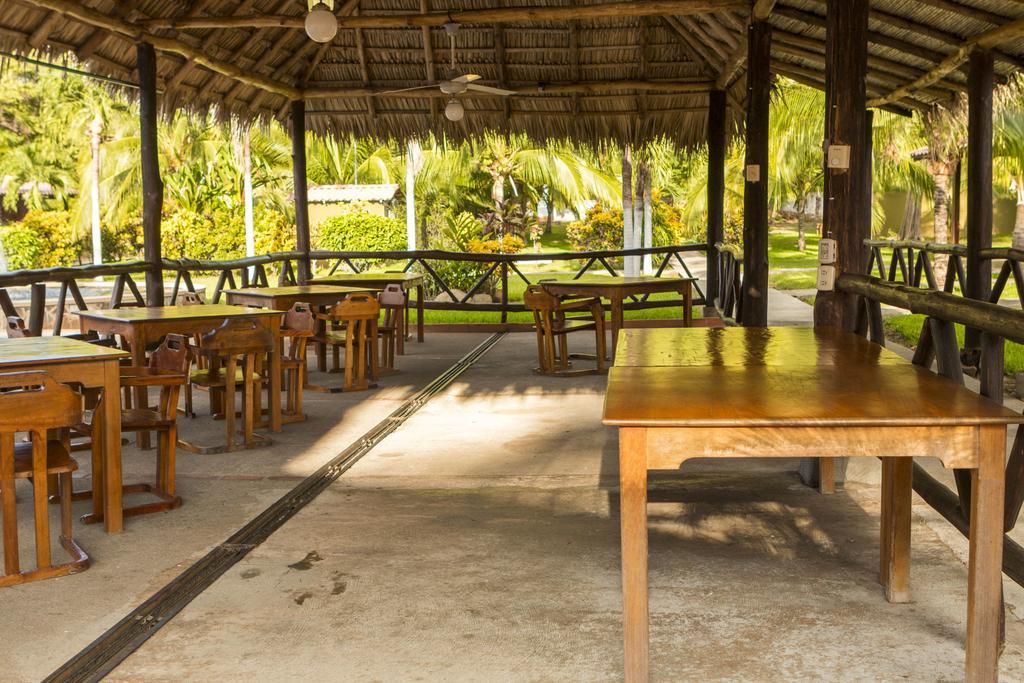 Hotel Guanacaste Lodge Playa Flamingo Bagian luar foto